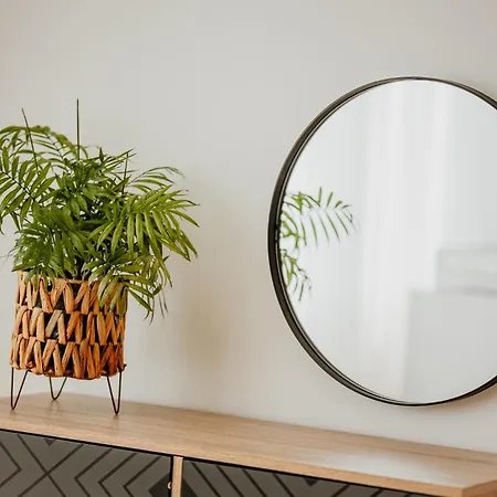 Avenue Center Sea Garden *