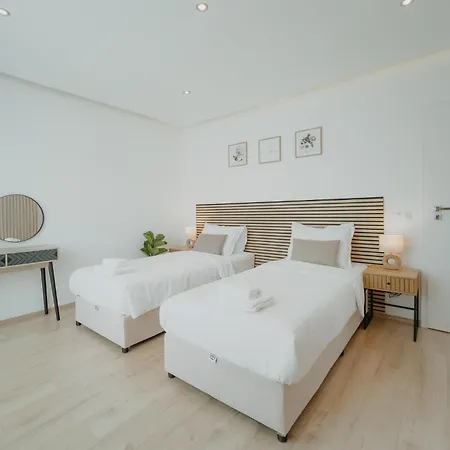 Avenue Center Sea Garden * Varna