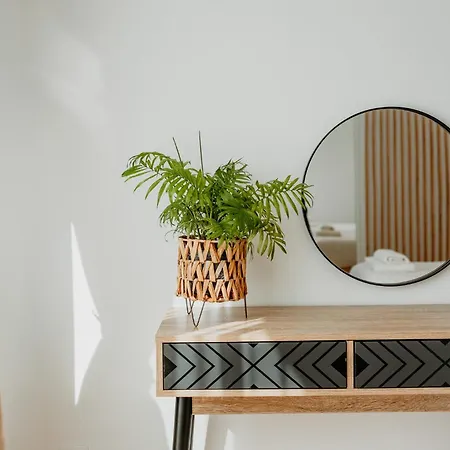 Avenue Center Sea Garden Apartmán *