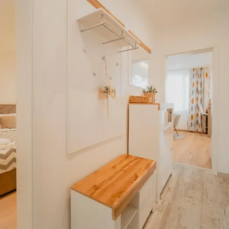 Avenue Center Sea Garden Apartment Varna
